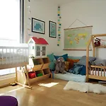 Lovely And Spacious Apt Near Buttes-Chaumont